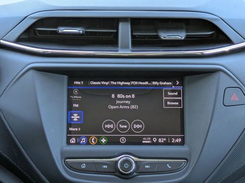 Used 2023 Chevrolet TrailBlazer LS image 30