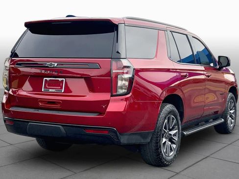 Used 2024 Chevrolet Tahoe Z71 w/ Luxury Package AWD/4WD image 13
