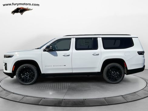 New 2026 Jeep Grand Wagoneer L Limited AWD/4WD image 6