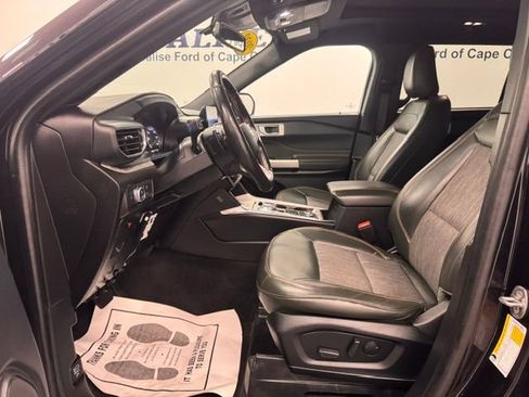 Used 2022 Ford Explorer Timberline w/ Timberline Technology Package AWD/4WD image 10