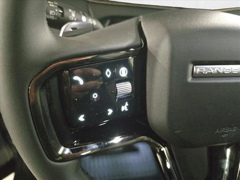 New 2026 Land Rover Range Rover Evoque S image 18