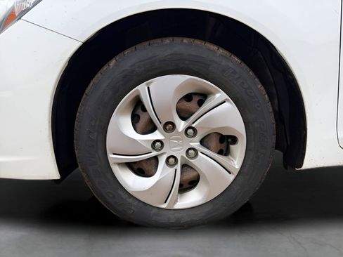 Used 2015 Honda Civic LX image 9