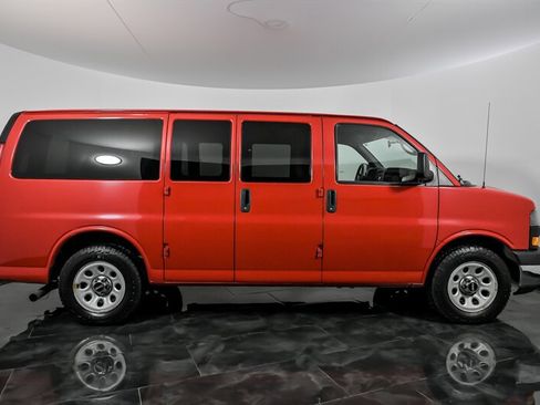 Used 2014 GMC Savana 1500 LT w/ LT Preferred Equipment Group image 12