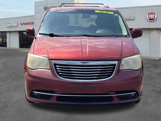 Used 2012 Chrysler Town & Country Touring w/ Entertainment Group #1 FWD video 2