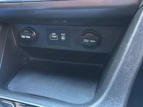 Used 2018 Hyundai Sonata SE image 19