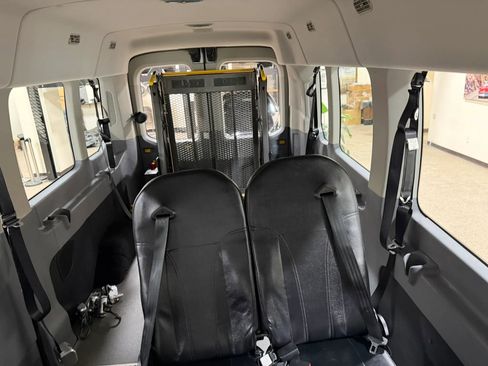 Used 2015 Ford Transit 350 XL RWD image 39