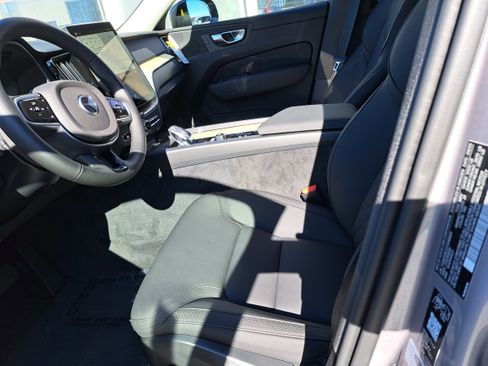 New 2026 Volvo XC60 B5 Plus w/ Protection Package Premier image 6