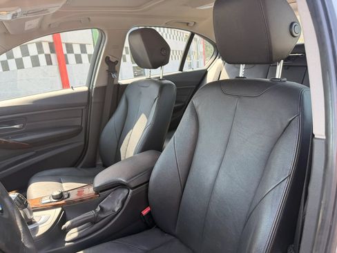 Used 2013 BMW 335i xDrive Sedan AWD/4WD image 12