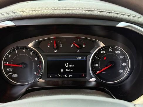 Used 2025 Chevrolet Blazer LT image 20