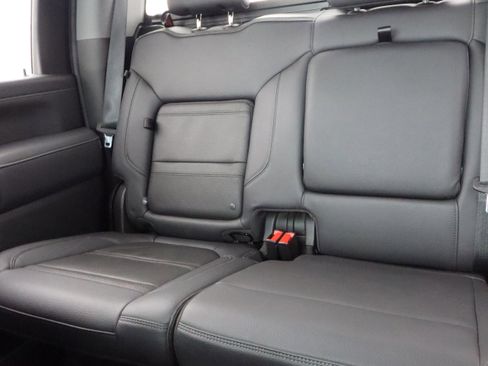 Used 2021 GMC Sierra 2500 Denali w/ Denali Ultimate Package image 21