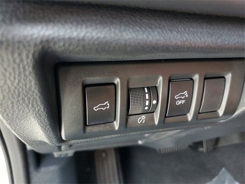 Used 2022 Subaru Outback Touring XT image 20