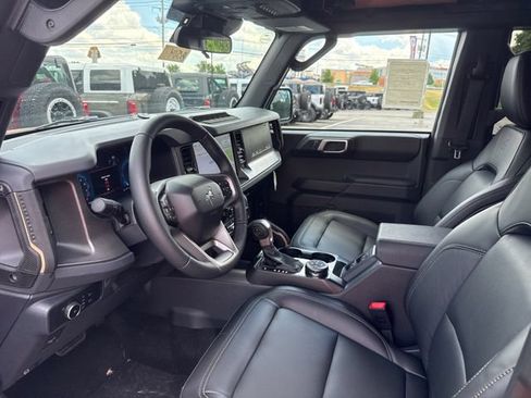 New 2026 Ford Bronco Badlands AWD/4WD image 9