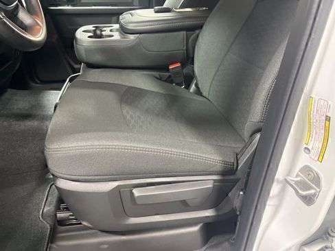 New 2026 RAM 2500 Tradesman AWD/4WD image 7