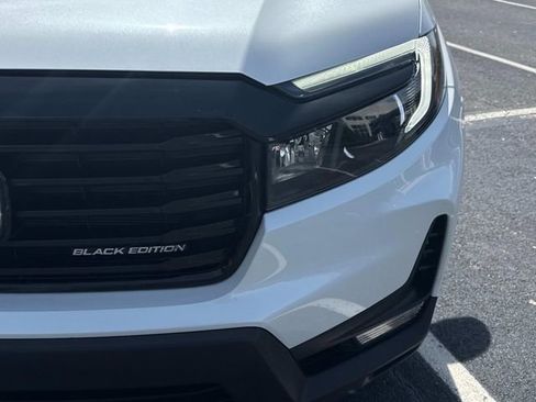 Certified 2023 Honda Ridgeline Black Edition image 9
