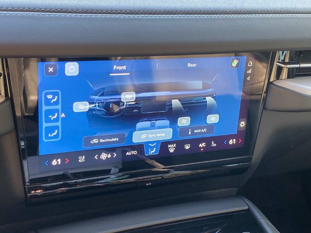 New 2027 Lincoln Navigator Reserve w/ Jet Appearance Package AWD/4WD image 23