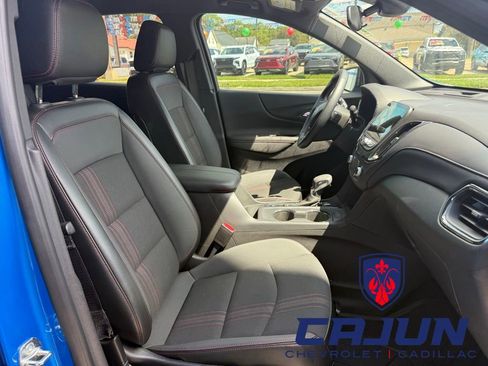 Used 2024 Chevrolet Equinox RS FWD image 27