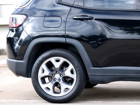 Used 2019 Jeep Compass Limited image 26