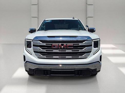 Certified 2026 GMC Sierra 1500 SLE w/ Preferred Package AWD/4WD image 8