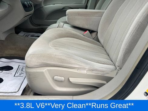 Used 2007 Buick Lucerne CX FWD image 15