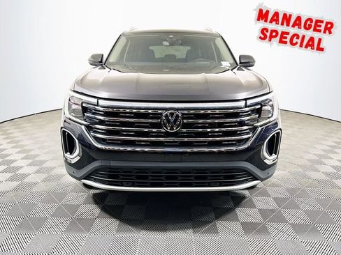 Used 2024 Volkswagen Atlas SEL image 3