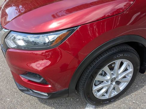 Certified 2022 Nissan Rogue Sport SV w/ Technology Package AWD/4WD image 10