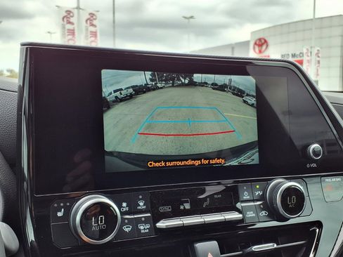New 2026 Toyota Highlander XSE AWD/4WD image 15