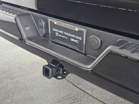 New 2026 GMC Sierra 1500 Elevation image 15