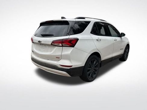 Used 2022 Chevrolet Equinox RS image 6
