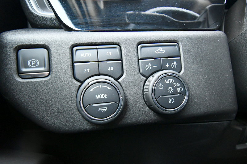 Used 2023 Chevrolet Silverado 1500 RST w/ Z71 Off-Road Package AWD/4WD image 20