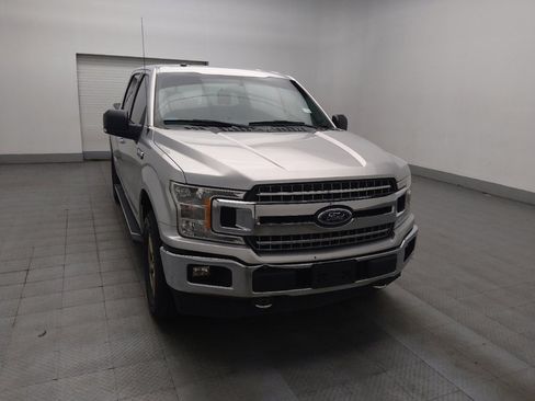 Used 2018 Ford F150 XLT w/ Equipment Group 302A Luxury AWD/4WD image 14