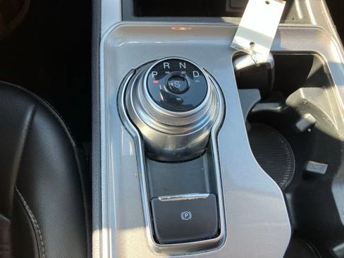 Certified 2024 Ford Edge SEL AWD/4WD image 21