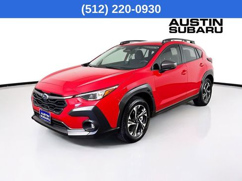 Used 2025 Subaru Crosstrek 2.0i Premium image 4