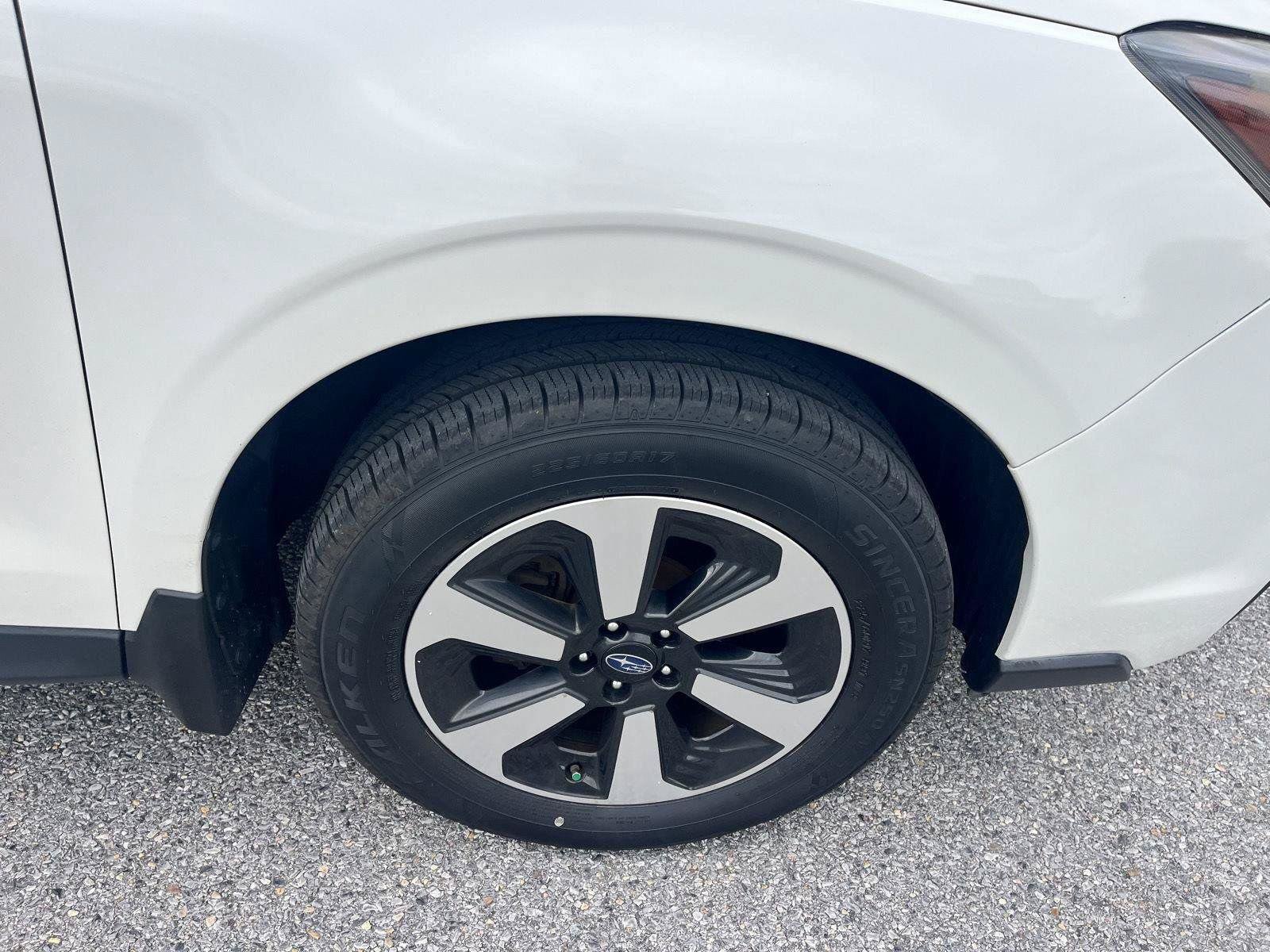 Used 2018 Subaru Forester 2.5i Premium AWD/4WD image 10