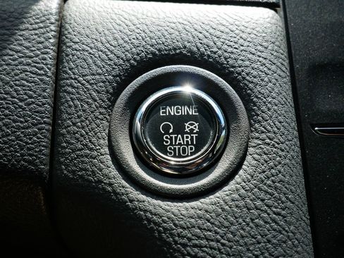 Used 2016 Ford Taurus SEL w/ Equipment Group 201A FWD image 23
