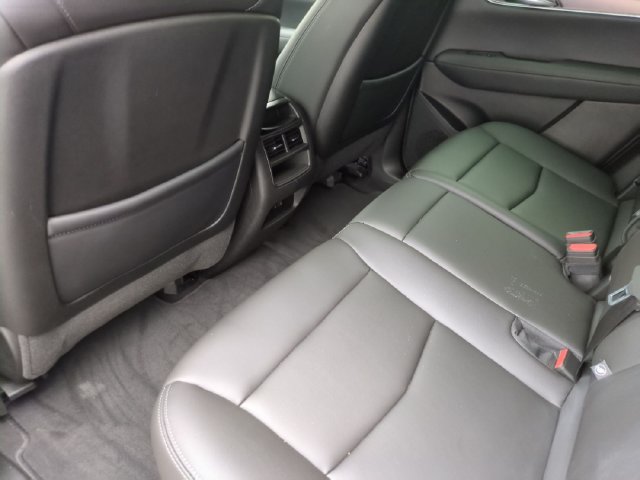 Used 2023 Cadillac XT5 Luxury w/ LPO, Floor Liner Package AWD/4WD image 20