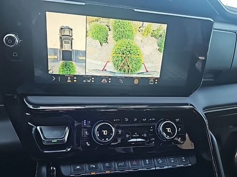 Certified 2024 GMC Sierra 1500 AT4X w/ AT4X AEV Edition image 17