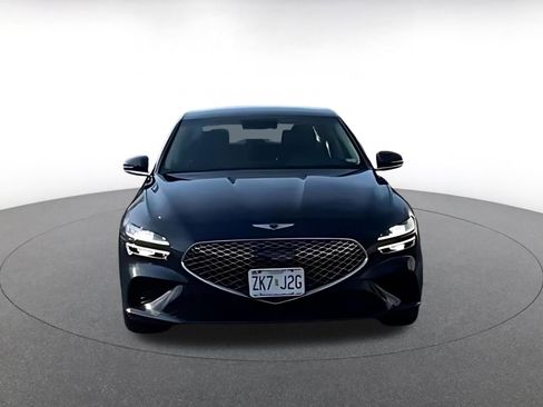 Used 2025 Genesis G70 2.5T RWD image 9