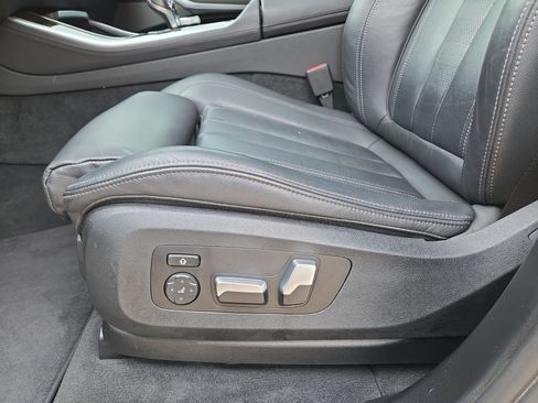 Used 2020 BMW X5 sDrive40i w/ M Sport Package RWD image 17
