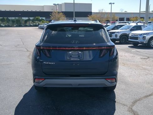 Used 2025 Hyundai Tucson SEL FWD image 6
