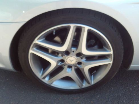 Used 2015 Mercedes-Benz SLK 250 image 10