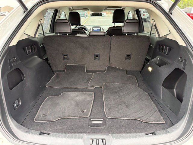 Used 2024 Ford Edge SEL w/ Convenience Package AWD/4WD image 12