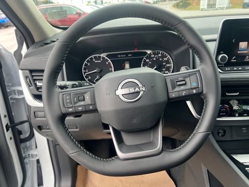 New 2026 Nissan Rogue SV w/ Cold Weather Package image 15