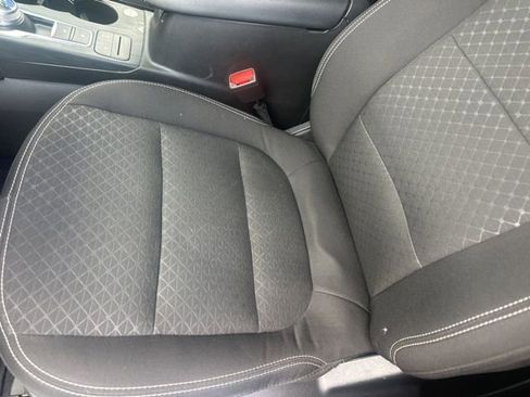 Used 2024 Ford Escape Active image 13