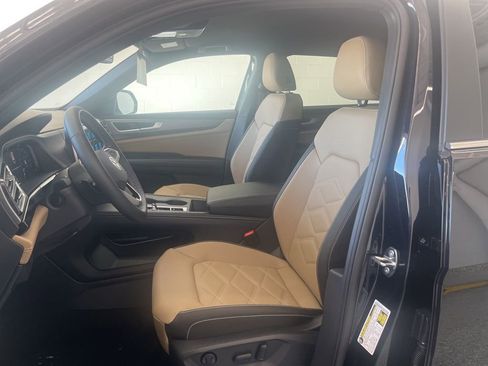 New 2026 Volkswagen Atlas Cross Sport SE AWD/4WD image 14