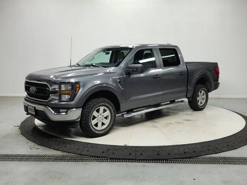 Used 2023 Ford F150 XLT AWD/4WD image 4