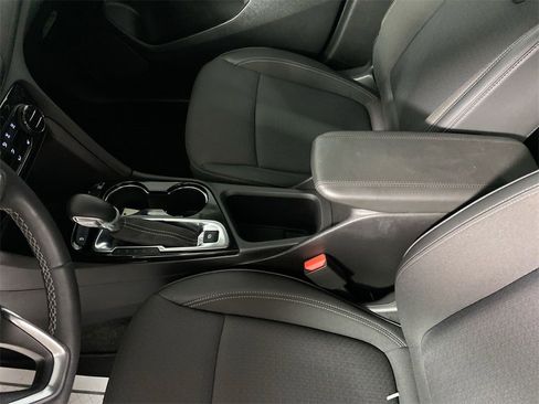 Used 2023 Buick Encore GX Select w/ Sport Touring Package image 20