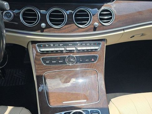 Used 2020 Mercedes-Benz E 350 Sedan w/ Parking Assistance Package image 14