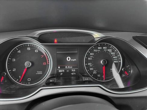 Used 2016 Audi A4 Premium Plus w/ Technology Package image 11