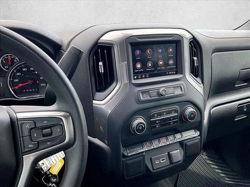 Used 2021 Chevrolet Silverado 1500 Custom Trail Boss w/ Safety Confidence Package AWD/4WD image 8