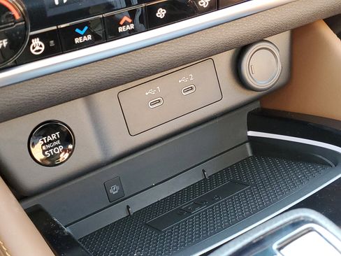 New 2026 Nissan Rogue Platinum image 18